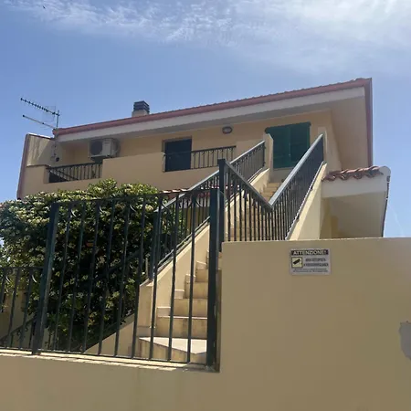 Del Sole Apartment *
